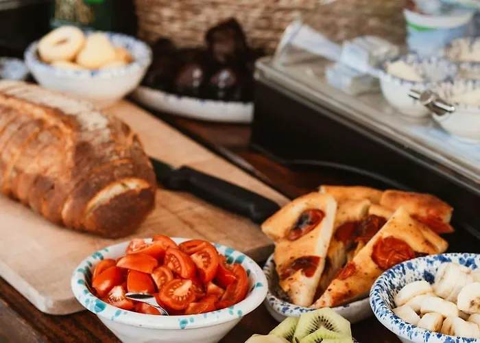 Boutique Gufo Bed and Breakfast 4*